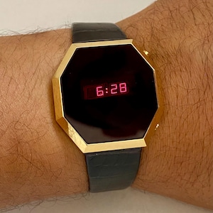 1970s red led watch - Etsy 日本