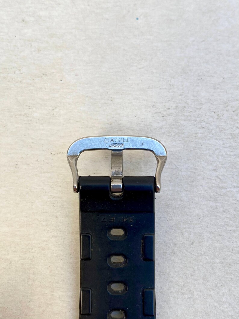 Vintage Casio G-Shock (240) DW-5200 Alarm Chronograph Digital Backlight Men’s Wristwatch image 12