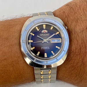 Vintage ORIENT Automatic Wrist Watch Mens Day Date Beautiful Dial 21 Jewels