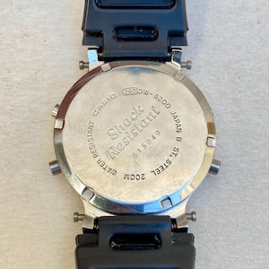 Vintage Casio G-Shock (240) DW-5200 Alarm Chronograph Digital Backlight Men’s Wristwatch image 13