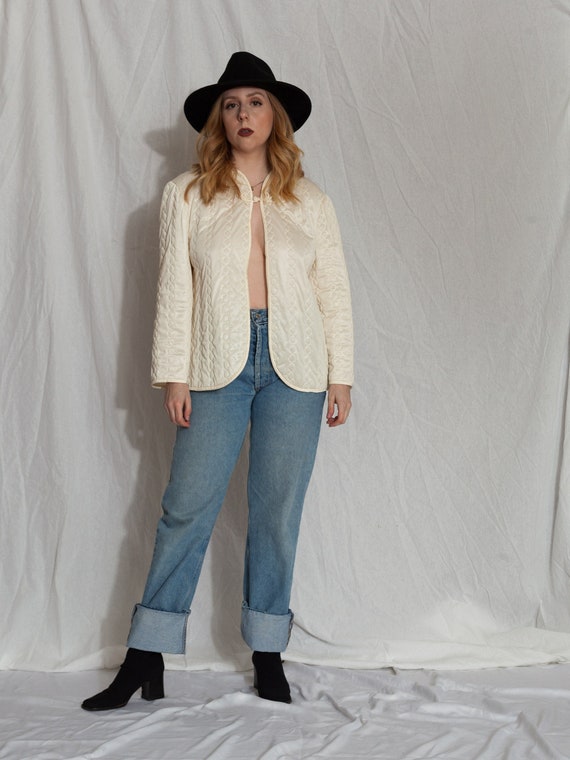 vintage cropped cream quilted robe jacket, 1980s o