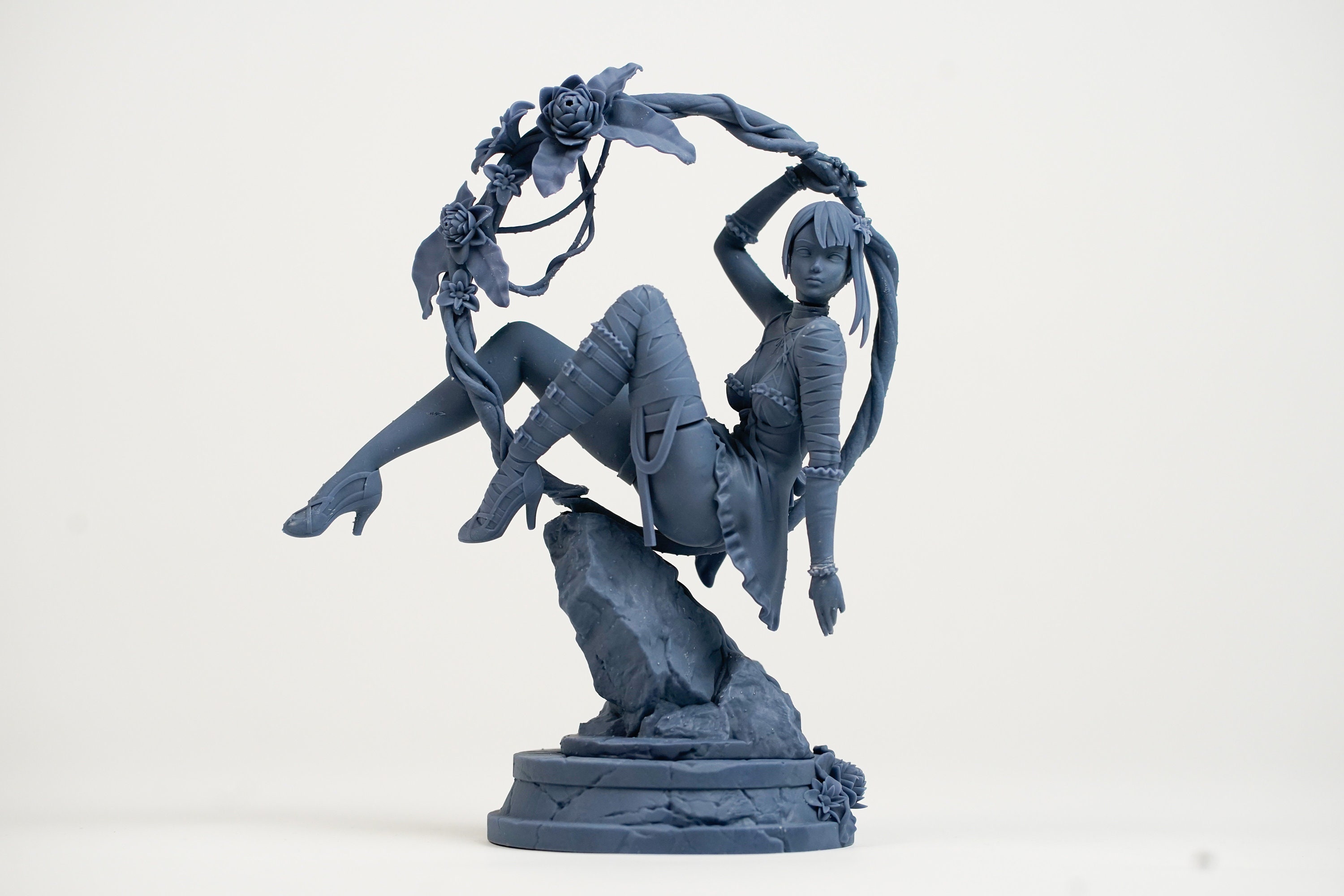 Nier Replicant Kaine Resin Figurine Kit - Etsy