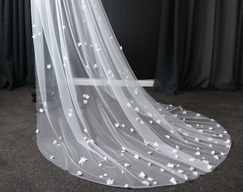 CLIONA Flower Wedding veil, floral veil, 3d flower veil, bridal veil, cathedral veil, custom made veil