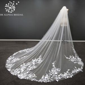 ROSLYN lace veil, lace wedding veil, lace veil, wedding veil, bridal veil, long veil, cathedral veil.