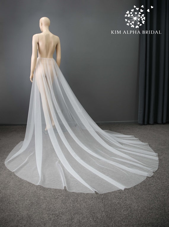 OPHELIA Bridal Tulle Overskirt: Detachable Wedding Skirt