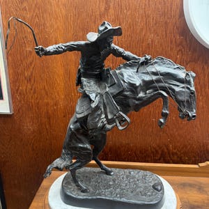 The bronco buster - Etsy 日本
