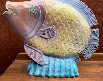 Estatua vintage de pez tropical, gran decoración costera para casa de playa, escultura náutica oceánica, 56 cm de ancho x 43 cm de alto, estilo MCM.