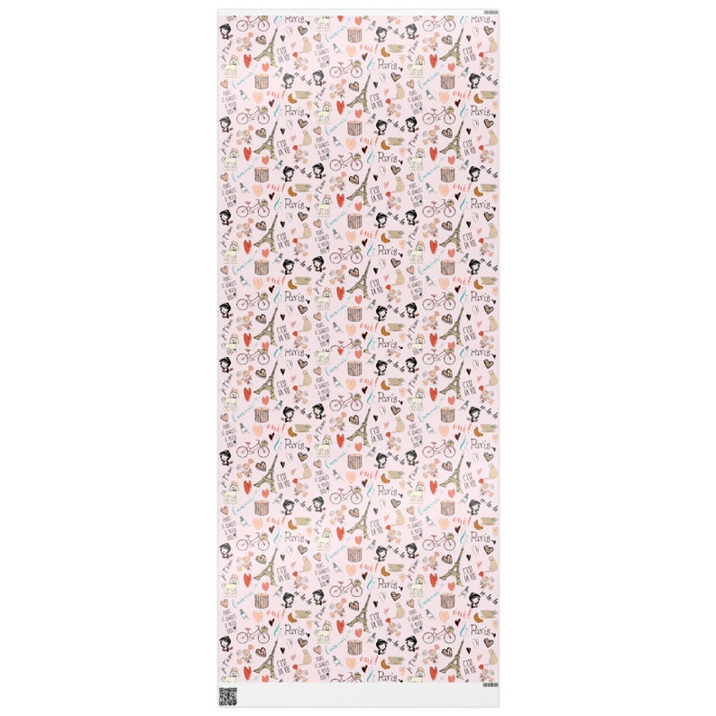 a wallpaper with a pattern of flowers and birds