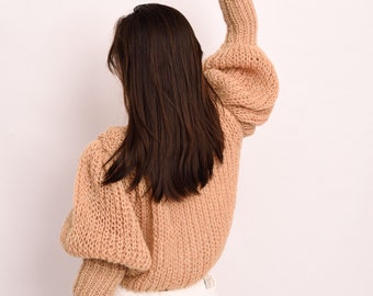 Classy Cardigan - Beige / customization possible