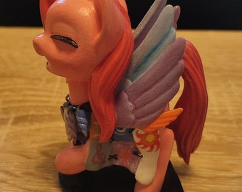 AANGEPASTE MLP beeldje sculptuur figuur cadeau handgemaakte handgeschilderde My Little Pony kindvriendelijk
