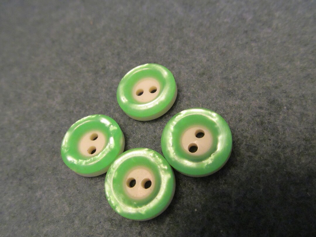 Yummy Buttons, Look Good Enough to Eat, Four Vintage Lime Green and ...