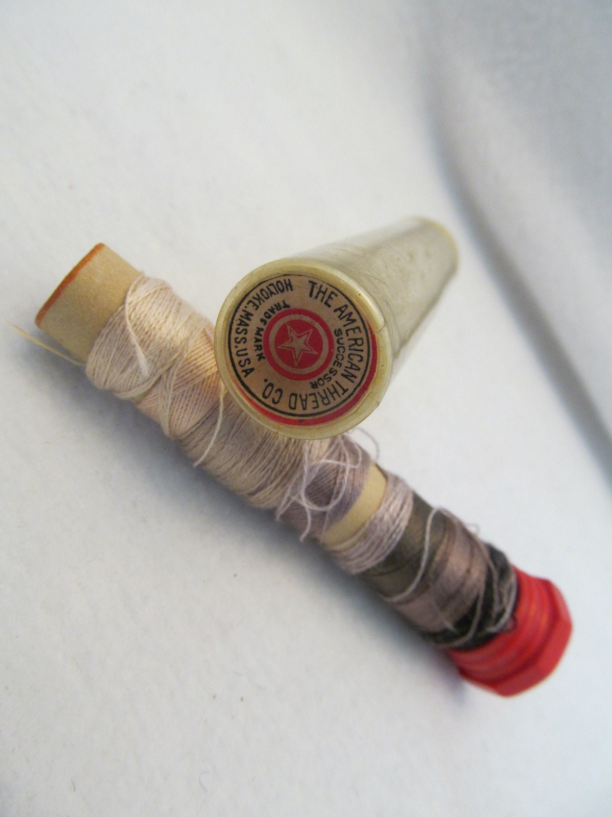 The American Thread Company, Vintage Plastic Tube With Eight