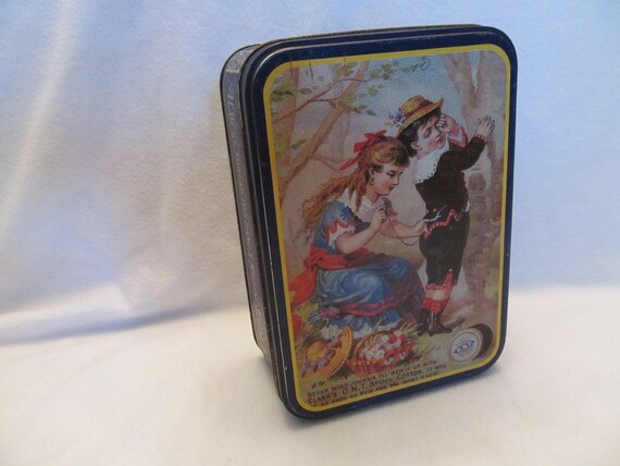 Vintage Sewing Machine & Threads Tin Vintage Sewing Machine & Threads Tin
