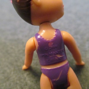 2000 Spin Master Doll, Made in China , Tiny Doll Toy , Purple Outfit With Brown Molded Hair , Cute Little Pretend Play Toy Doll image 5