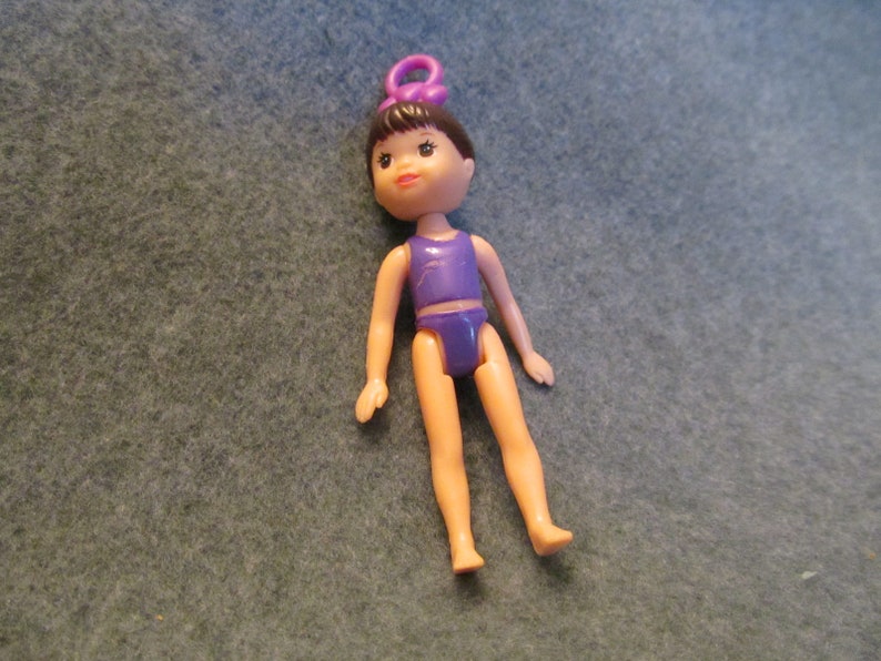 2000 Spin Master Doll, Made in China , Tiny Doll Toy , Purple Outfit With Brown Molded Hair , Cute Little Pretend Play Toy Doll image 1