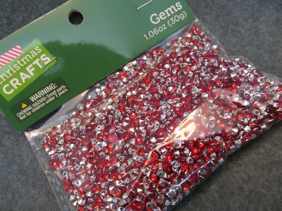 Red and Silver Craft Gems , 30 Grams of Crafting Gems, Holiday Crafting  Supply, Red and Silver Gems ,1.06 Ounces of Red Gems for Crafting 