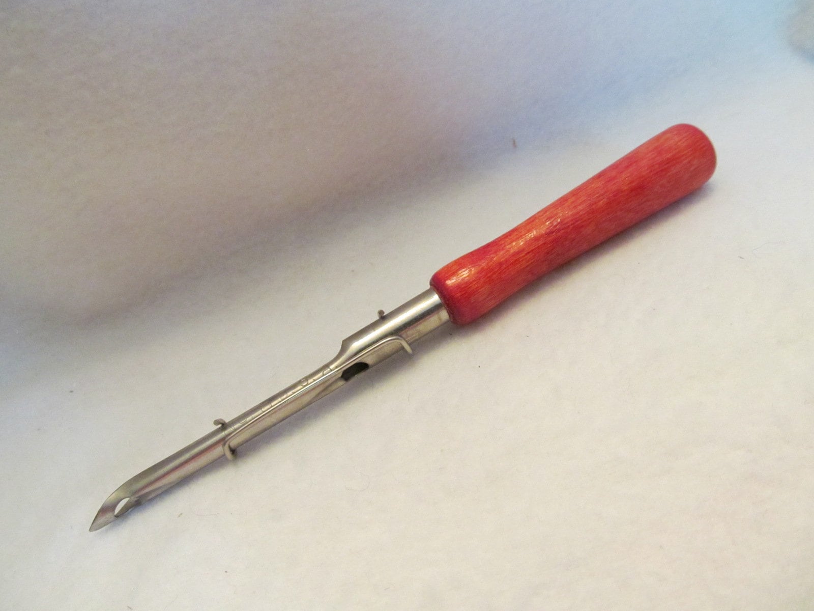 Vintage Red Handled Needle Punch for Rug Making, Great Condition ...
