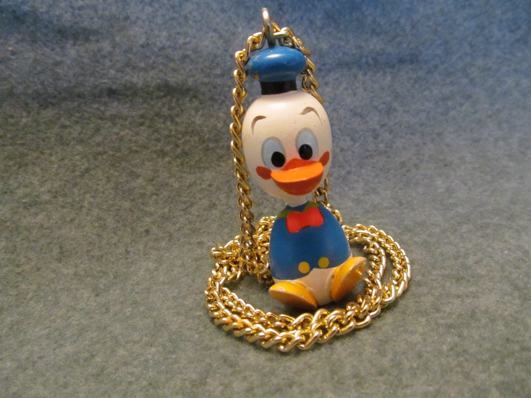 Vintage Donald Duck Necklace, Vintage Necklace, Donald Duck Necklace