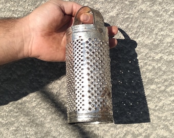 Vintage Grater, Metal Rusty grater, Cheese grater, Kitchen decor, House decor, Old Kitchen utensils, Antique tin grater