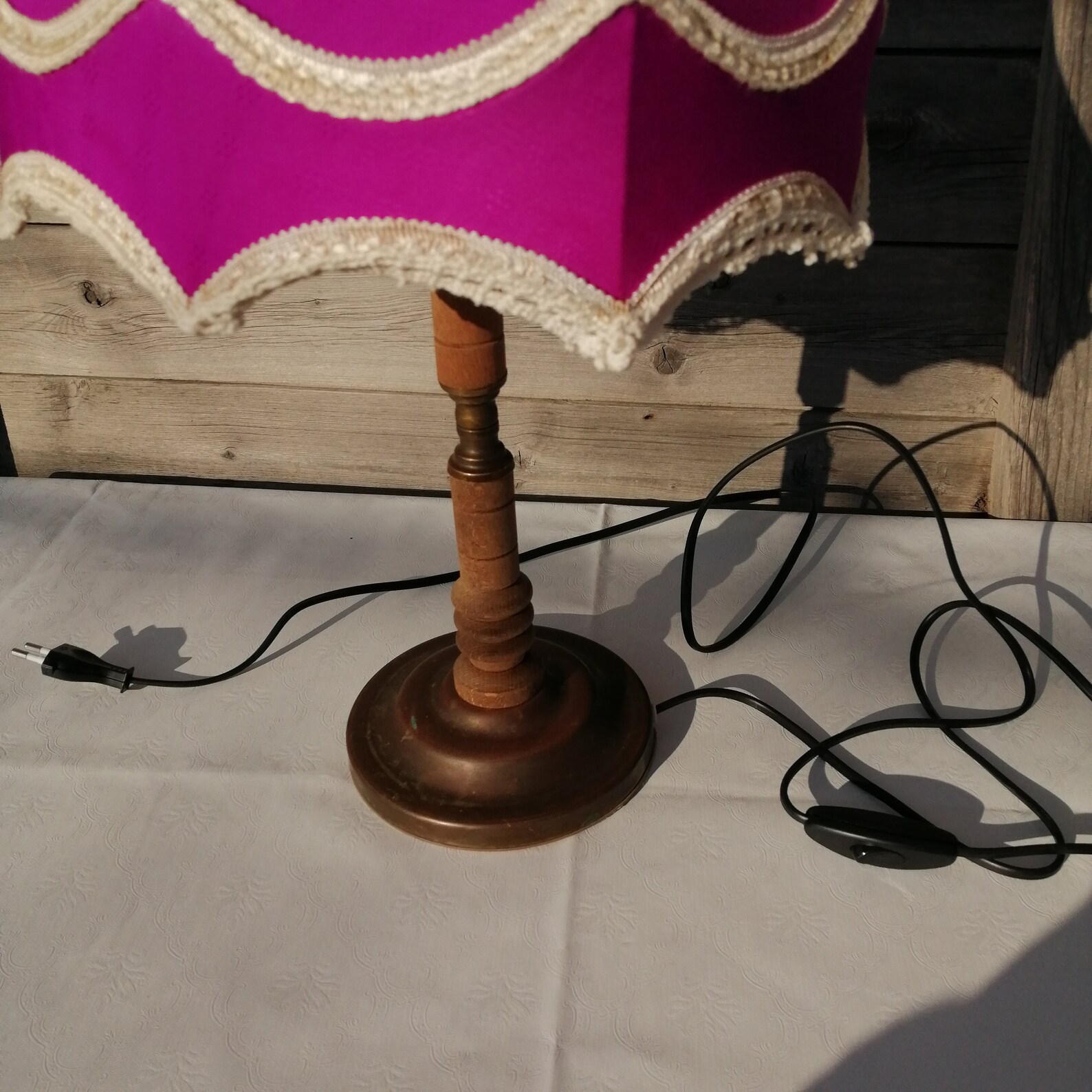 Vintage Stylish Night Lamp, Retro Unique Purple Desk Lamp, Old Table