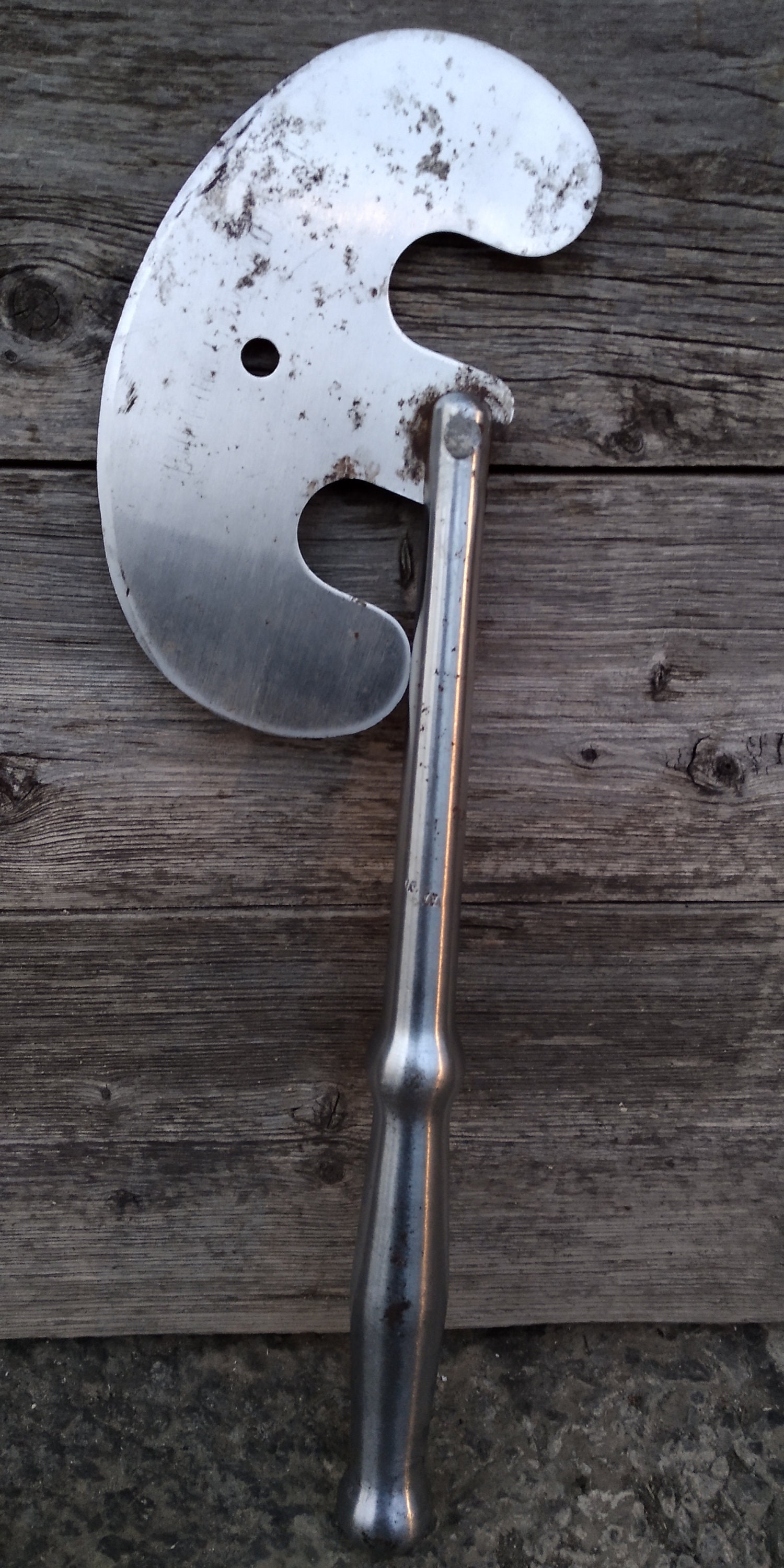 Vintage Rusty Cleaver With Aluminum Handle,rotary Blade,primitive Meat ...