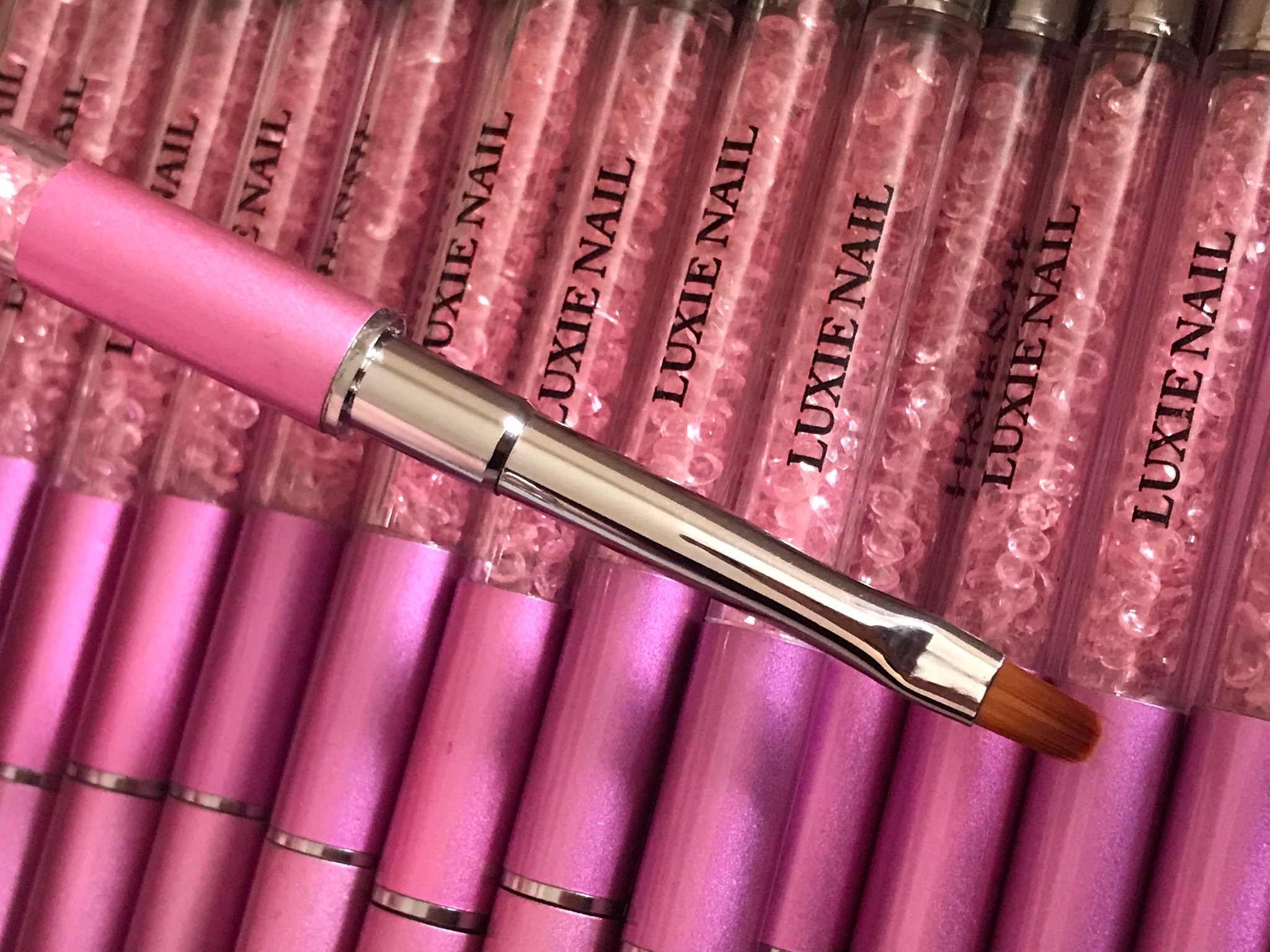 NEW! Pink Builder Gel Brush