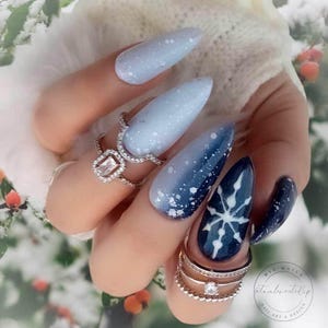 Snowdust Topper - Luxie Nail
