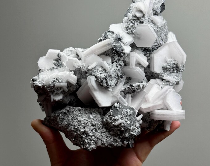 White Hexagonal Calcite Specimen ~ Strong UV Reactive