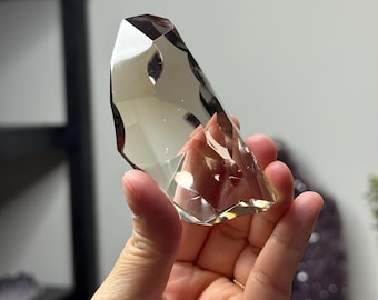 Sculpted Quartz Freeform ~ High Quality