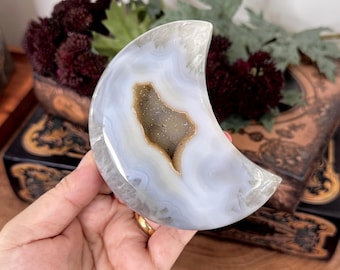 Druzy Agate Moon ~ Brazil
