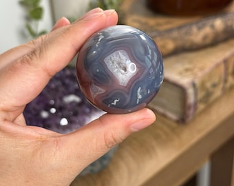 Mozambique Swazi Agate Sphere ~ High Quality