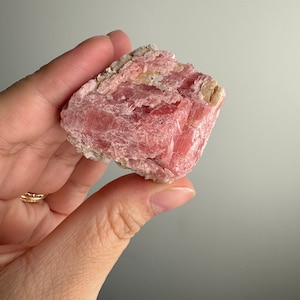 Raw Rhodochrosite / Pink Rhodochrosite / Pink Crystal / Rhodochrosite Specimen / Minerals