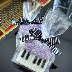 Piano Handmade Soaps | Gifts for Music Lovers | Piano shaped Soap Bars | Unique Gifts | Bathtime | Favors | Natural Skincare | Luxurious