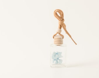 Hydrangea Square Diffuser/Hydrangea diffuser/hanging diffuser/Car perfume/Rear view mirror diffuser/ Essential oil/Fragrance oil/Good gift