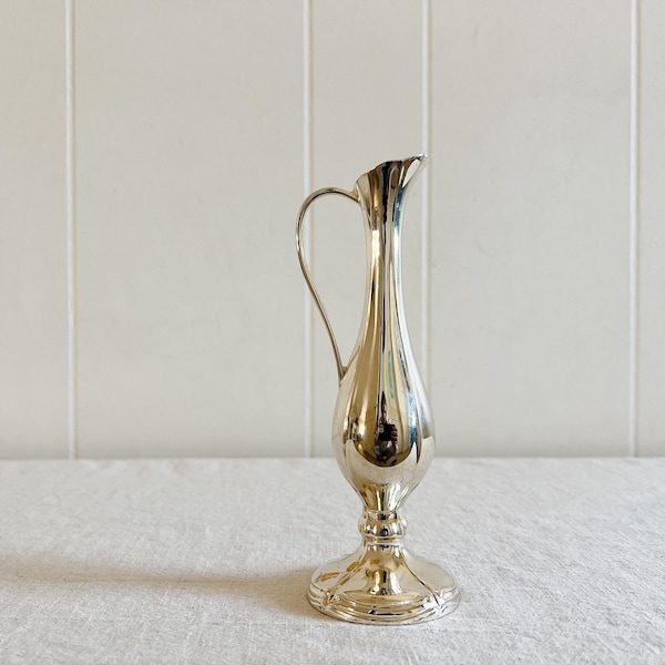 Vaso vintage de prata para flores, estilo japonês.