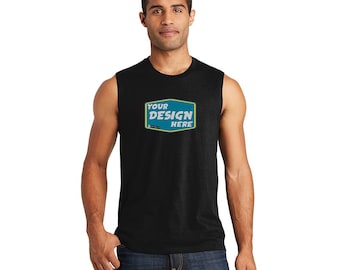 Könnte beinhalten: Schwarzes ärmelloses Shirt mit dem Text "YOUR DESIGN HERE" in einem türkis-gelben Design. Die Person trägt eine blaue Jeans.