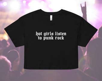 Chicas guapas escuchan punk rock - Camiseta corta para mujer