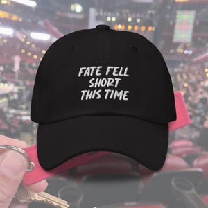 Sentir esto - Gorra de papá bordada