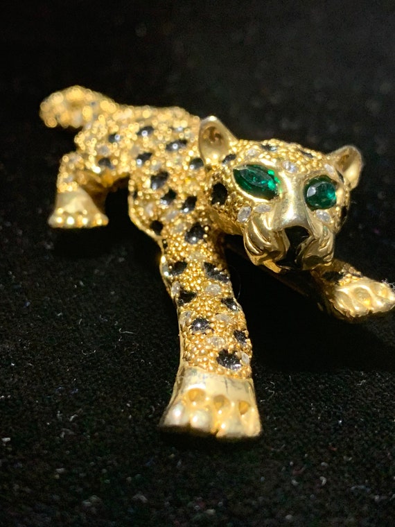Vintage Tiger Goldtone Brooch