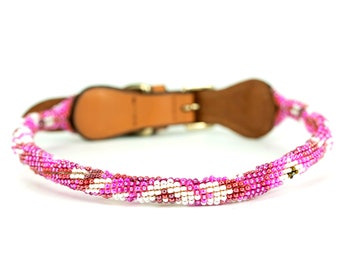Collare per cani in pelle arrotolata con perline: rosa western