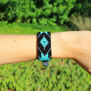 Beaded leather bracelet, Bohemian bracelet, leather bracelet, women's bracelet, cuff bracelet, native, western, aztec bracelet,