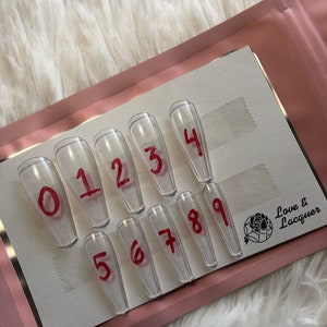 Sizing Kit for Press on Nails in Coffin
