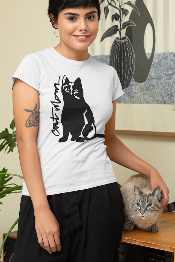 Cat Mom t-shirt, Pet Owner's gift, Cat lover's shirt, Gifts for Her, Mother's Day for pet parents