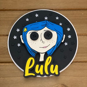 Coraline Birthday Cake Topper: Personalized Party Decor Bild 2