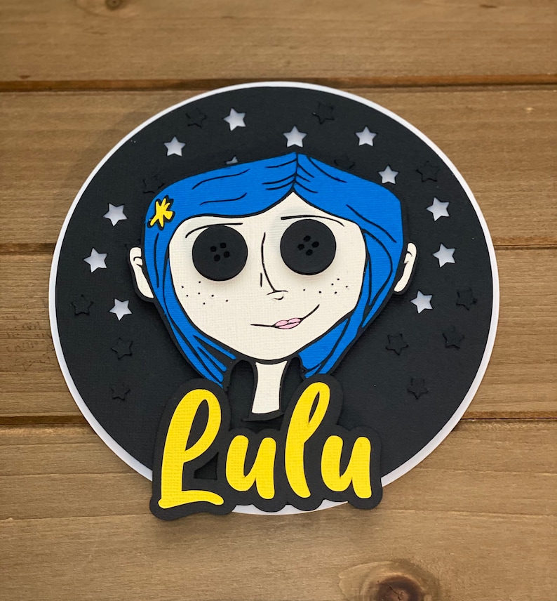 Coraline Birthday Cake Topper: Personalized Party Decor Bild 2