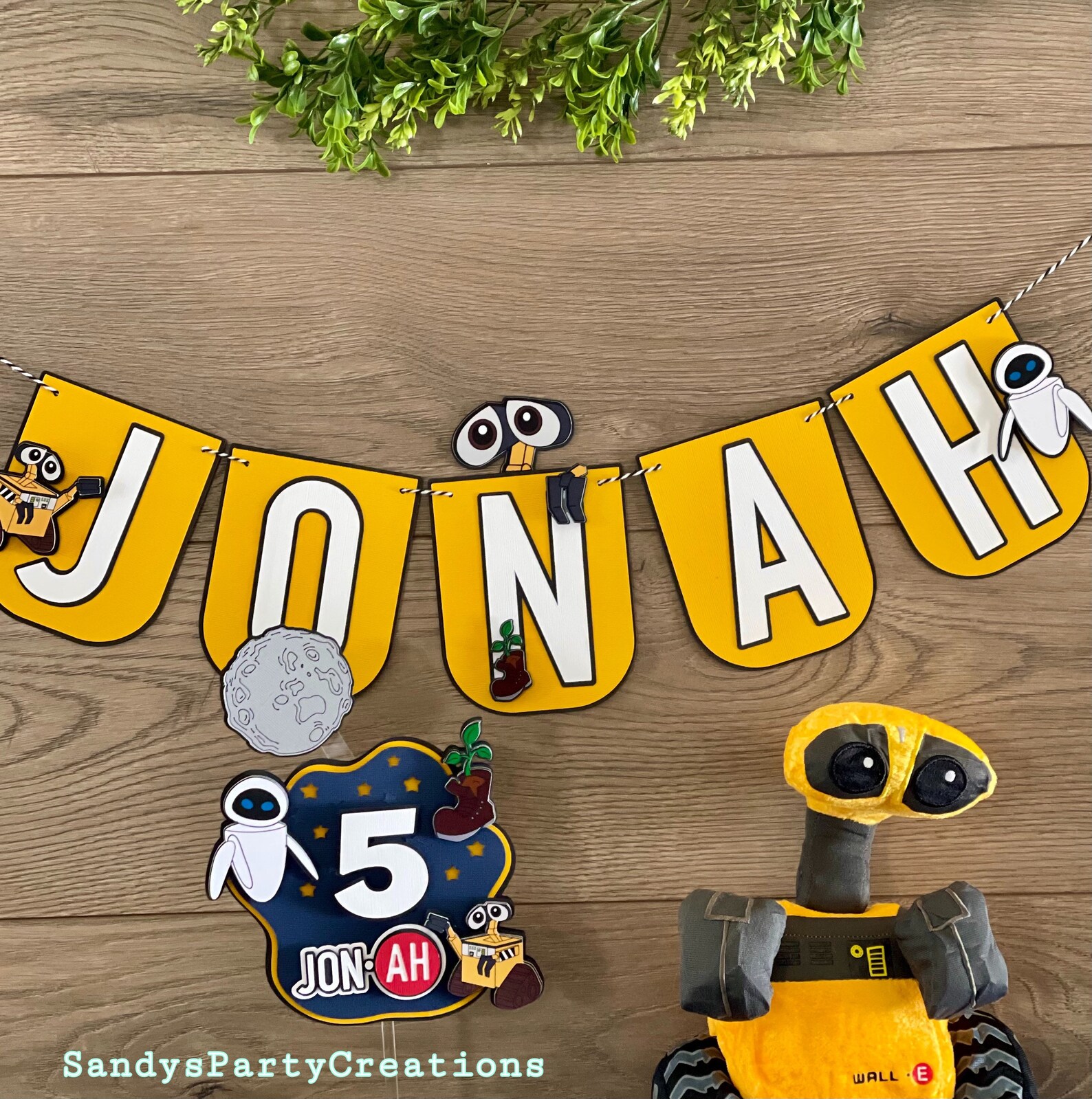 Walle Cake Topper Walle Birthday Party Walle and Eve Cake Etsy
