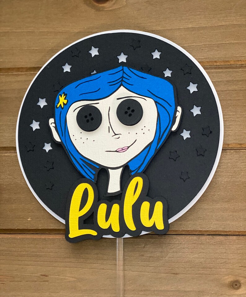 Coraline Birthday Cake Topper: Personalized Party Decor Bild 4