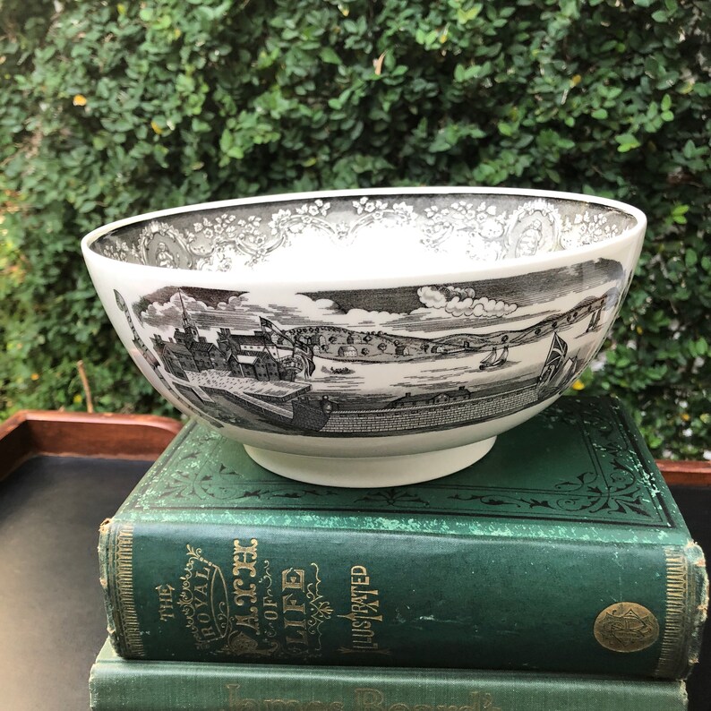Wedgwood The Boston Bowl Shreve Crump Low Etsy