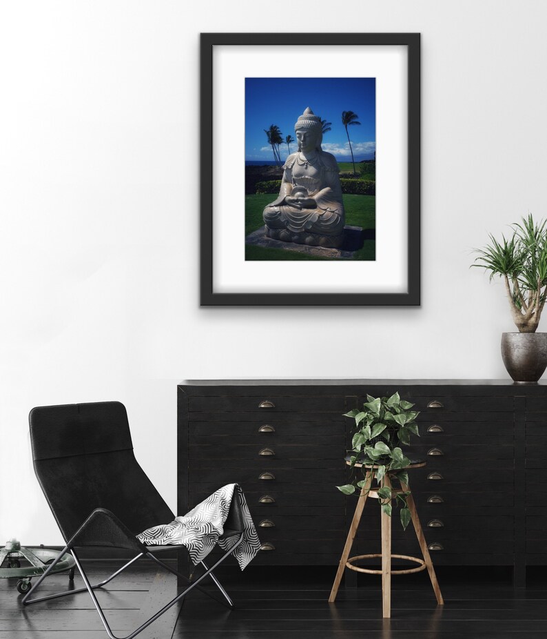 Buddha Dream Buddhist Statue Sculpture Big Island Hawaii Hotel Décor