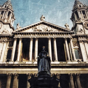 Saint Paul&#39;s West | Cathedral London England | Hotel Décor | Restaurant Décor | Europe City Britain UK | Travel Photography Fine Art